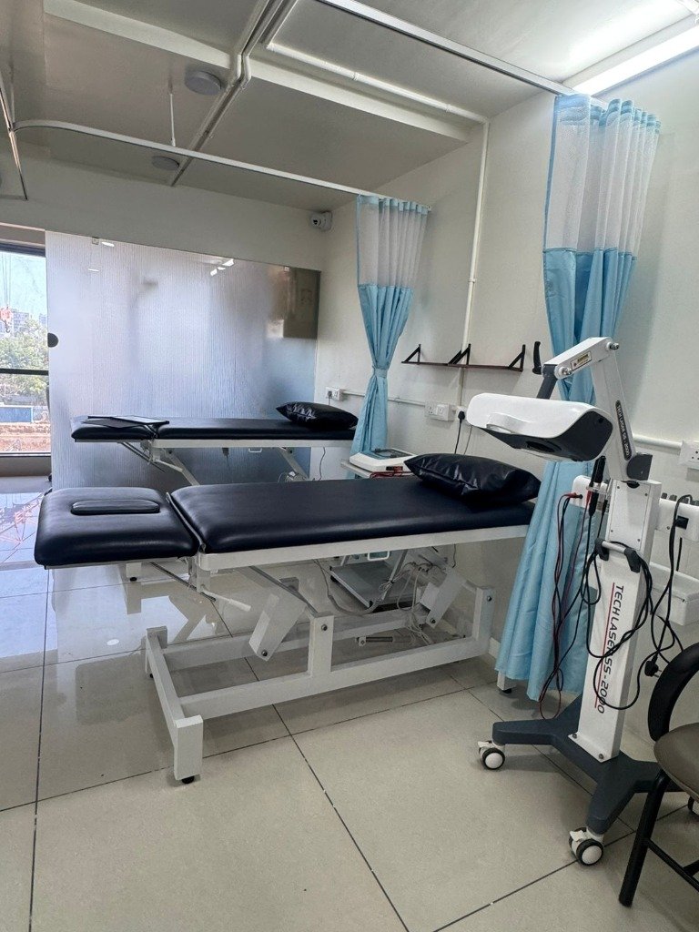 Laser & Advanced Therapy Deck